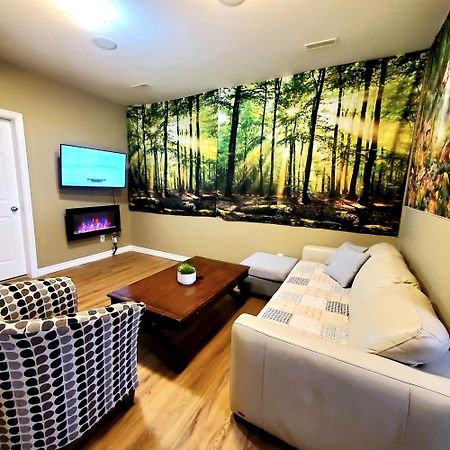 Private 2 Bedrooms Suite Near Hwy 1, Cultus Lake, Heritage Park, Fishing, Coliseum Чилиуак Екстериор снимка